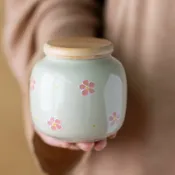 全球選品1館 生活百貨 草木灰手繪梅花茶葉罐密封罐陶瓷存茶罐中式復古防潮家用小號