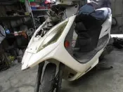 G5 拆售 三角台前叉 框 前方向燈*2-待查? (已售出H白外殼)#G5車上 廉售先問-得標1螺絲
