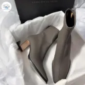 可愛家 台灣出貨🔥免運 靴子 女靴 超有氣質 新款真皮高跟法式瘦瘦彈力韓版簡約短靴女