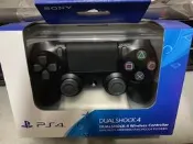 刷卡 新版 保固一年 台灣公司貨 現貨《PS4 原廠 DS4 光條觸碰板 無線震動手把-極致黑 (CUH- ZCT2G)