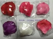 ☆桃園批發王☆6色可挑 現貨仿真花瓣100片排字花瓣 浪漫玫瑰花瓣 撒花婚房裝飾 LED排字蠟燭燈 煙火告白 生日 佈置