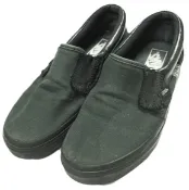 【DOKODEMO】VANS x SSZ 特別版 REVERSE SLIPON 休閒鞋，美國尺寸5(24.5cm)，黑色，帶有 VANS 和BEAMS SURF&SK8 標誌。二手