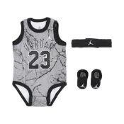 Nike 包屁衣 Jordan 灰 黑 無袖 純棉 襪子 頭帶 嬰兒 小童 小朋友 三件組 禮盒 JD2433029NB-002