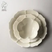 九土日式手工復古花瓣陶瓷碗盤草木灰釉手工餐具陶瓷花口碗盤花瓣菜盤水果沙拉餐盤造型花盤小碟套裝組碗盤器皿小碗CJR0488