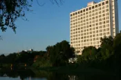 【Lion Travel 雄獅旅遊】泰國 清邁 CHIANG MAI 鑽石河屏帕奇岩飯店 DIAMOND RIVER PING PETCH NGAM HOTEL 加購高鐵 商務