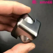 寶承齊百貨 正方形指尖陀螺炫彩魔方小方塊手指陀螺小學生玩 具成-人解壓神