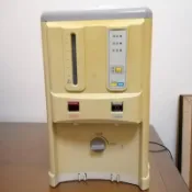 【魅客】東龍牌溫熱開飲機 TE-972，功能正常，品相如圖