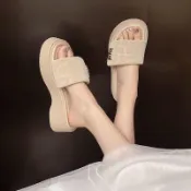 💋💋咖秀鞋屋/楔型拖鞋 厚底拖鞋 女坡跟鞋 久站不累香港厚底拖鞋女夏季外穿新款時尚鬆糕一字拖網紅坡跟沙灘涼拖