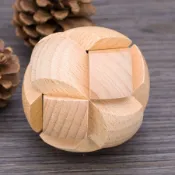 3d 木製孔明鎖拼圖 - 用於放鬆的腦筋急轉彎球,桌面智力遊戲,適合和年輕人的完美禮物(足球設計),辦公室釋放壓力,益智