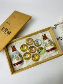 古瓷堂日本回流瓷器 日本回流 九谷燒赤繪金彩七福神酒杯 重金描瀾手精緻年代物 收藏品 古董酒杯 高級和風金襴手工藝品 少見古物