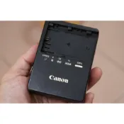 CANON 原廠相機取下來的 原廠 LPE6 壁插的 充電器 LP-E6 LP E6N 電 池 R5 R6 80D可以用