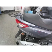 (店+)((新北新莊箱架屋)) 漢堡架 機車後架 SYM RV180 EURO 歐洲版 歐規 後架 後箱架 貨架 (改良版-橫桿型)