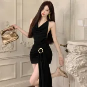 辣妹修身顯瘦包臀掛脖露背氣質連衣裙 洋裝 正韓 禮服 連身裙 包臀裙