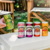 (店+)【BUNDABERG】澳洲 賓德寶水果氣泡飲料-6入/組 迷你鋁罐整箱組-超商取貨限購三組