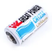 【買買】【台灣現貨】CR123A 一次性電池 不可充電 手電筒 槍燈 瞄具 內紅點 雷射 相機 拍立得