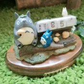 真愛日本 龍貓三人物 萬年曆 擺飾 龍貓絕版品 絕版限量 龍貓totoro 宮崎駿 吉卜力 桌曆 收藏 4990593026470