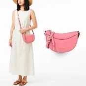 【Michael Kors】DOVER牛皮前口袋半月斜背包(柚粉)