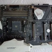 三和電腦配件店 二手 技嘉 AX370-GAMING 5 AM4主機板 支援Ryzen 1-5代 CPU 遊戲電腦主機板 超頻 高性價比