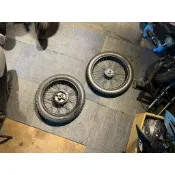 野狼傳奇 化油 前後18/17復古鋼絲框胎 售5880 運費250