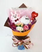 X射線 精緻禮品 卡娜赫拉 P助 情人節金莎花束(不附燈)，客製化/捧花/金莎花束/西洋情人節/畢業花束/情人節禮物/金莎捧花，X射線【Y292561】