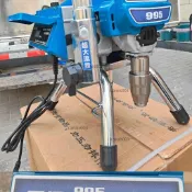 固柱塞大油漆995噴涂機高壓無氣乳膠漆電動涂料彩鋼瓦噴漆不含運