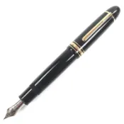 【DOKODEMO】狀態極佳的MONTBLANC Meisterstück 149 鋼筆，配有 14K 金筆尖和白色星形筆桿，黑色和金色，德國製造