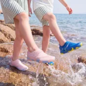 Cheerful Mario幸福瑪麗 兒童溯溪鞋趕海礁石水上樂園游泳沙灘鞋 防割中大童速乾涉水鞋