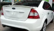 【車王汽車精品百貨】福特 Ford Focus 2009-2013 尾翼 壓尾翼 定風翼 導流板 飛機翼 四門
