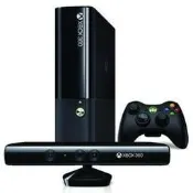 XBOX360 E 4G 主機 + Kinect感應器+ 運動大會究極版+大冒險