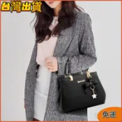 ［瑤妹是兔🐇闆娘自留］蝴蝶結斜背包,附花吊墜方塊PU手提包,氣質單肩韓式大容量皮革手提袋便攜的