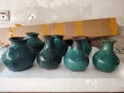 虧本處理七個石灣窯綠釉小花瓶，觀音瓶，小插瓶，七十年代的老物件，每個都是純手工制作，沒有壹模壹樣的，做生意的或