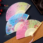 古風扇子摺扇中國風漢服女旗袍舞蹈跳舞兒童學生夏日隨身摺疊小扇 古風小摺扇 兒童學生隨身扇 漢服旗袍配飾 舞蹈表演扇