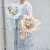 【畢業花束-乾燥花】免運費 雙朵-祝福E  /畢業禮物/含祝福卡片/太陽花/卡斯比亞/花束/畢業
