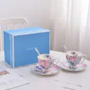 英國Wedgwood骨瓷咖啡杯 花卉杯碟 下午茶杯組  骨瓷杯 禮盒送禮 新婚禮物 閨蜜禮物 居家美學收藏杯