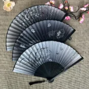 【台灣現貨⚡隔日到貨】扇子 手扇 古風 絹布 折扇漢服古裝舞蹈扇團扇旗袍日式客製古典扇 中國風白花喜蝶折疊扇子 摺疊扇