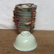 WH6246【四十八號老倉庫】全新 早期 台灣製 綠釉 花瓣紋 老碗 米糕碗 碗粿碗 飯碗 12cm 1碗價 完整