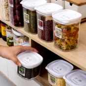 【臺灣出貨】 密封罐  五穀雜糧收納盒  塑料透明  食品級保鮮  廚房家用  存零食儲物罐子