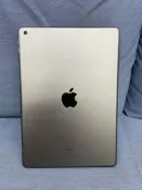 Apple IPad 8 32G 2020 10.2吋 二手銀色大螢幕效能平板ipad8 WIFI版