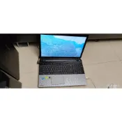 Toshiba 東芝Satellite L70-A i5-4200M 8G 128g 2g 獨顯 17吋 筆電