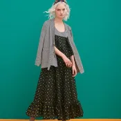綠點刺繡黑紗超大裙擺半身裙