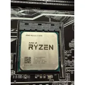 電腦雜貨店→AMD超微 Ryzen 5 1400  AM4 處理器 二手良品 $700
