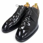 【DOKODEMO】狀況極佳 ▼LOUIS VUITTON2022 Kensington Derby Epi 平頭繫帶皮鞋，黑色，9.5 碼，意大利製造，男士，帶防塵袋。