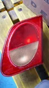 阿傑原廠 尾燈內側 倒車燈 BENZ 賓士 E系列 W210 E200 E240 E280 右邊 乘客邊一個300