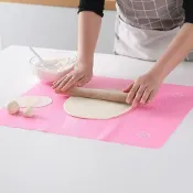 (店+)【COLOR ME】帶刻度揉麵墊  (矽膠墊 揉麵墊 防滑墊 擀麵墊 止滑墊 隔熱墊 和麵墊 軟墊 不沾黏 防油墊 防水墊 )
