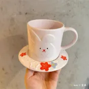 星巴克杯子2026新年禮物桃花朵朵萌兔兔🐰藏花叢款馬克杯碟組辦公桌面咖啡杯