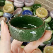 魚中杯/冰裂魚杯/青瓷/陶瓷/鯉魚茶杯/泡茶賞魚/立體浮雕小魚/工廠批發/台灣現貨