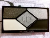 享受寵愛你 DIOR 迪奧 設計師眼妝盤 5.7g / 眼影 色號:#008 Smoky design， 全新