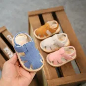 (店+)【Baby 童衣】兒童防滑學步鞋 寶寶學步啾啾鞋 男女童軟底叫叫鞋 寶寶舒適包頭護趾涼鞋 11831