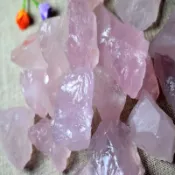 協貿國際日用品生活5館 水晶碎石粉晶碎石擺件粉水晶原石消磁凈化魚缸裝飾彩石子園藝盆栽