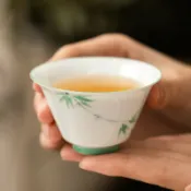 全球選品1館 生活百貨 手繪綠竹斗笠杯女士個人茶杯主人杯陶瓷功夫茶具單個品茗杯子